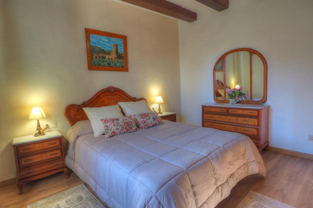 Villa Can Roig By Hello Homes Sitges Sant Pere De Ribes Dış mekan fotoğraf
